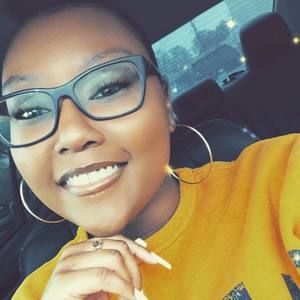 Meet your Posher, Aaryn